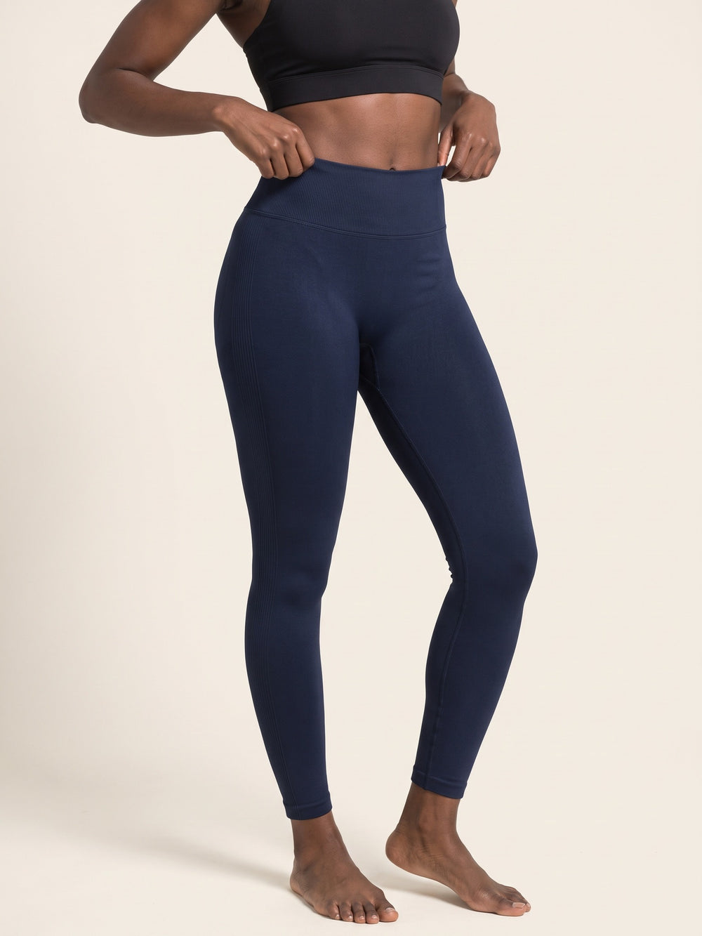 Ink Blue · Sculpt Seamless Leggings Ink Blue, gros plan taille et hanches
