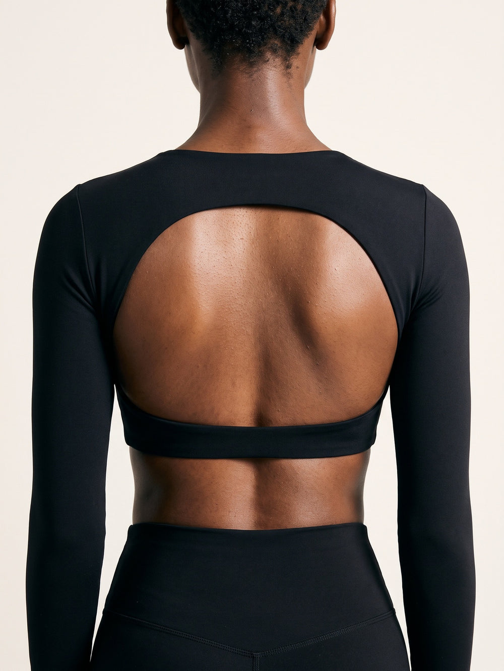 Black · Form Long Sleeve Top Black, gros plan produit